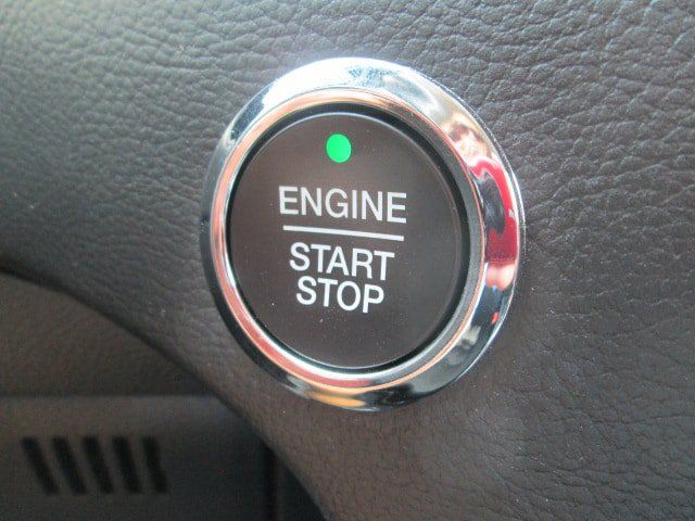 Used 2024 Ford Edge SE w/ Black Appearance Package AWD/4WD image 19