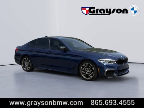 Used 2019 BMW M550i xDrive image 1