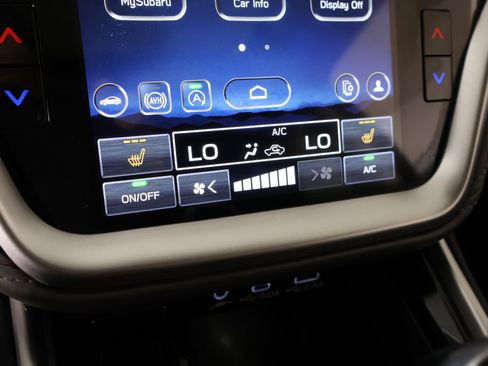 Used 2023 Subaru Outback Onyx Edition XT AWD/4WD image 7
