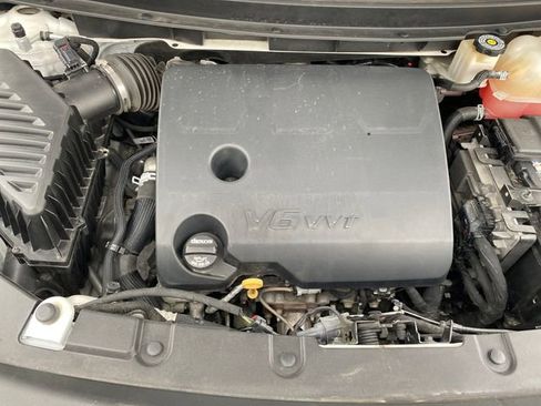 Used 2020 Chevrolet Traverse RS w/ LPO, Floor Liner Package FWD image 23