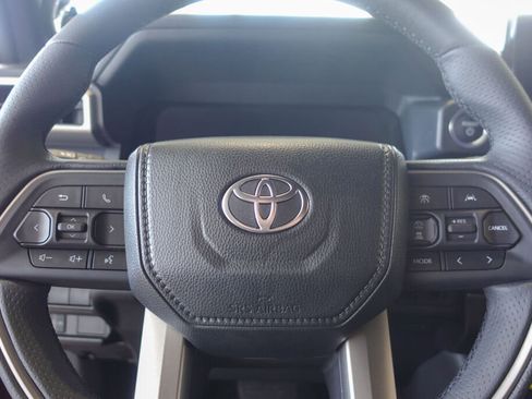 New 2026 Toyota 4Runner 4WD image 21
