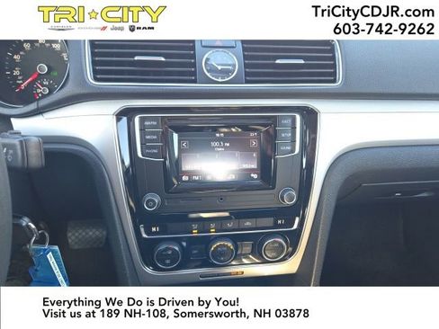 Used 2016 Volkswagen Passat 1.8T S image 19