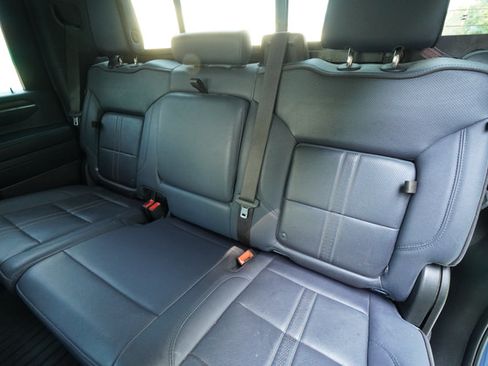Used 2024 Chevrolet Silverado 3500 High Country AWD/4WD image 29