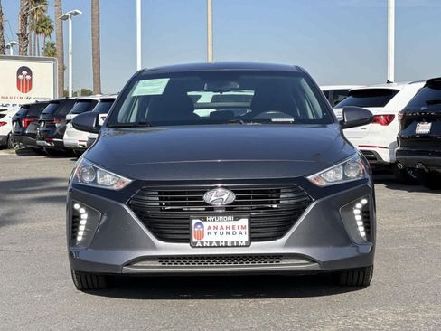 Used 2019 Hyundai Ioniq Plug-In Hybrid image 9