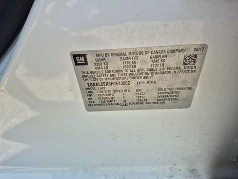 Used 2017 Chevrolet Equinox LT w/ Convenience Package FWD image 26