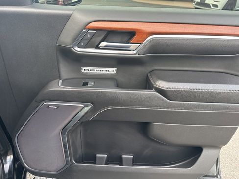 Used 2023 GMC Sierra 1500 Denali w/ Denali Reserve Package AWD/4WD image 31