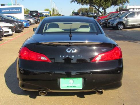 Used 2010 INFINITI G37 Convertible w/ Premium Pkg image 7
