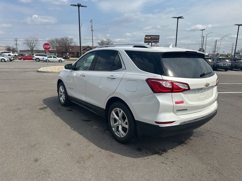 Used 2018 Chevrolet Equinox Premier FWD image 4