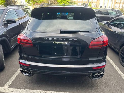 Used 2016 Porsche Cayenne S AWD/4WD image 5