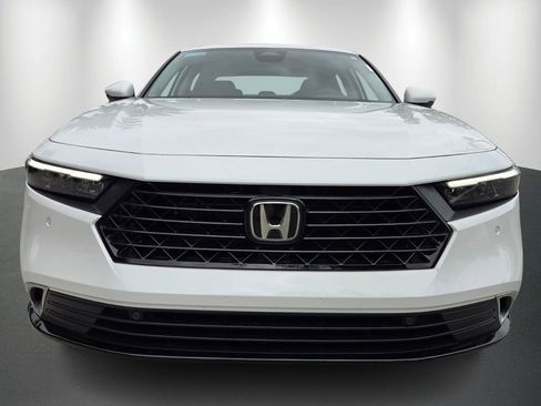 New 2026 Honda Accord Touring image 2