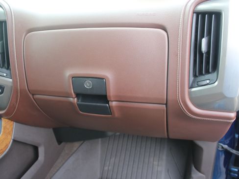 Used 2017 Chevrolet Silverado 1500 High Country w/ High Desert Package image 47