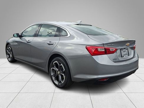 Used 2023 Chevrolet Malibu LT FWD image 7