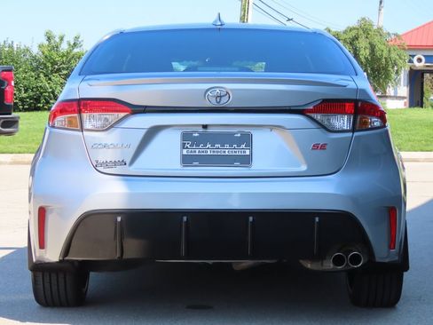 Used 2024 Toyota Corolla SE FWD image 12