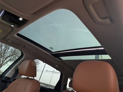 Used 2023 Kia Sorento SX Prestige image 27