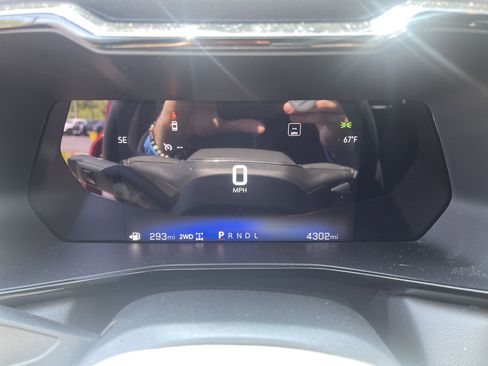 Used 2023 Chevrolet Colorado LT w/ LT Convenience Package II image 23