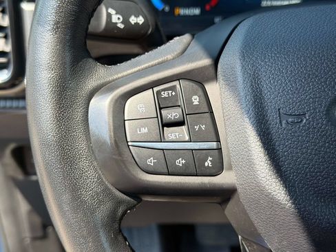 Used 2024 Ford Ranger Lariat w/ FX4 Off-Road Package AWD/4WD image 34
