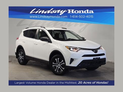 Used 2018 Toyota RAV4 LE w/ All Weather Liner Package image 1
