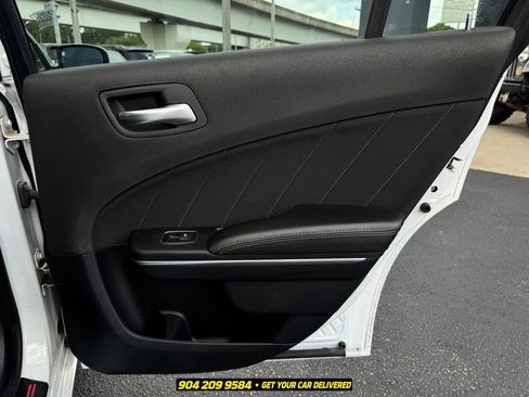 Used 2016 Dodge Charger R/T RWD image 32