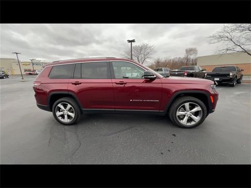 Used 2021 Jeep Grand Cherokee L Limited image 9