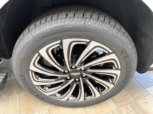 New 2026 Lincoln Navigator L Black Label AWD/4WD image 32