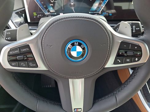 New 2026 BMW X5 xDrive50e image 15