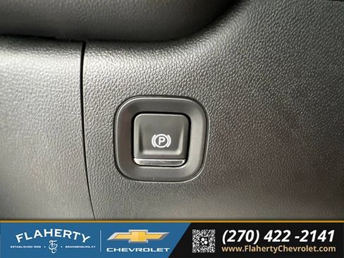 New 2026 Chevrolet Silverado 2500 Custom w/ Custom Value Package AWD/4WD image 25