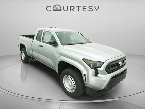 Certified 2026 Toyota Tacoma SR image 28