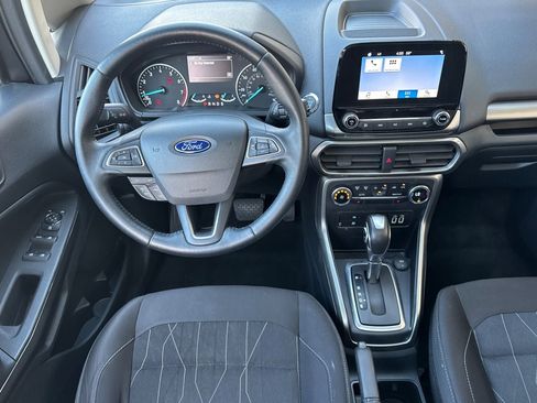Certified 2018 Ford EcoSport SE image 15