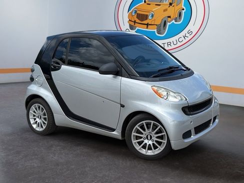 Used 2012 smart fortwo pure RWD image 8
