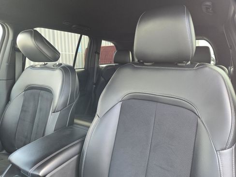 Used 2023 Jeep Grand Cherokee Altitude RWD image 22