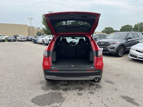 Certified 2026 Honda HR-V Sport image 11