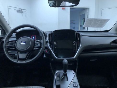 Used 2024 Subaru Crosstrek 2.0i Premium image 18