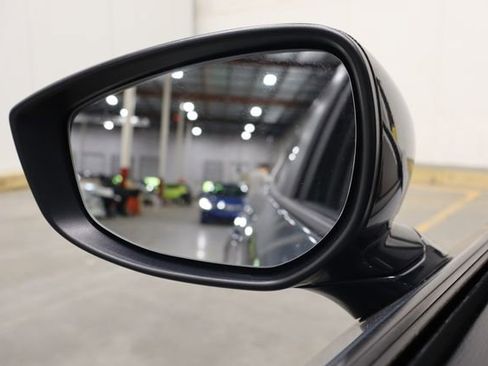 Used 2023 MAZDA MAZDA3 s image 40