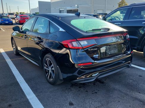 Used 2023 Honda Civic LX image 8