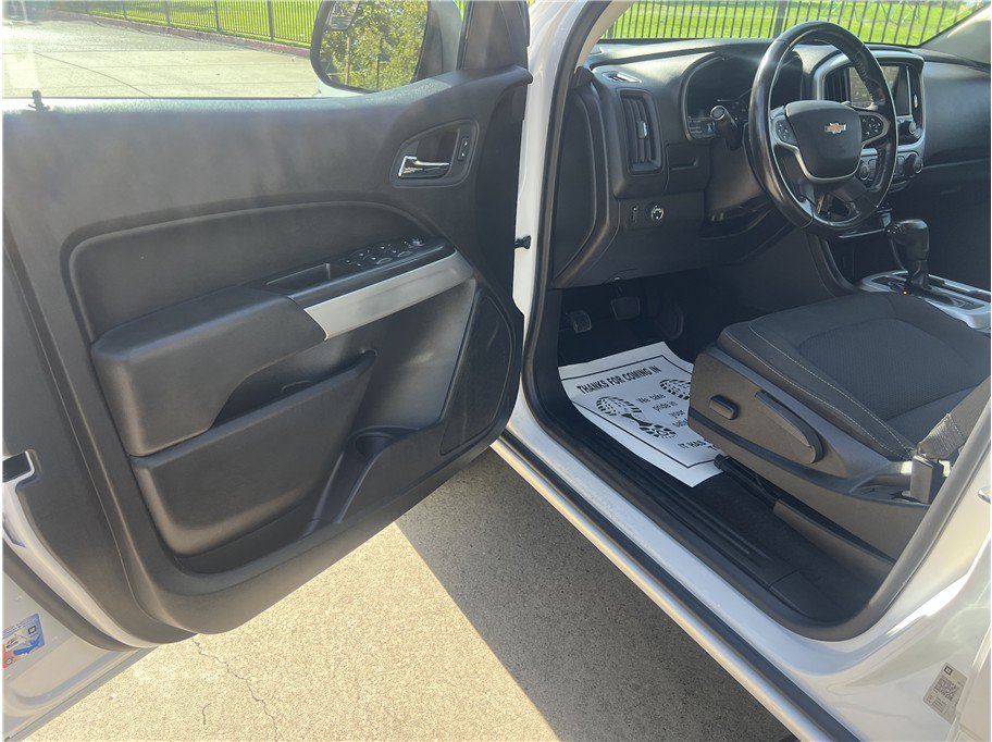 Used 2018 Chevrolet Colorado LT RWD image 12