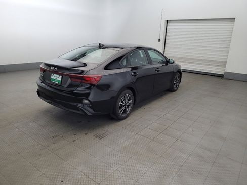 Used 2023 Kia Forte LXS w/ LXS Technology Package FWD image 9
