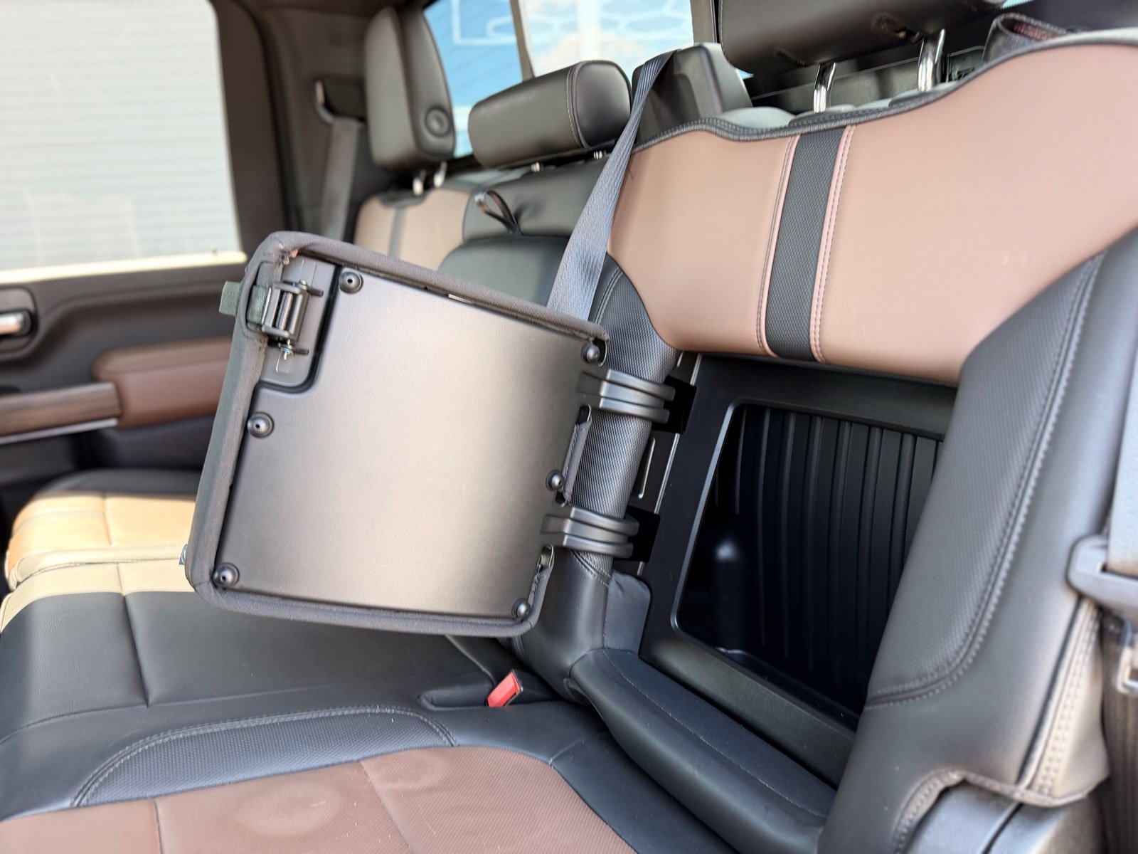 Used 2022 Chevrolet Silverado 2500 High Country AWD/4WD image 28