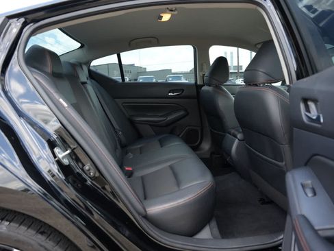 Used 2020 Nissan Altima 2.5 SR FWD image 20