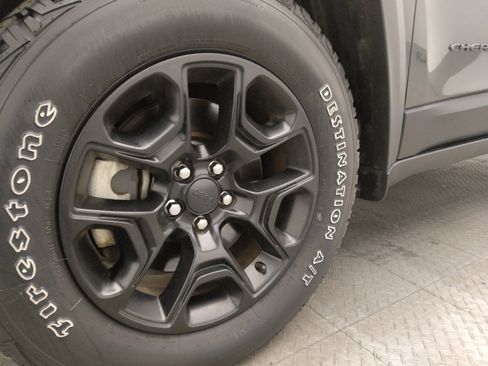 Used 2019 Jeep Cherokee Trailhawk w/ Trailer Tow Group image 31