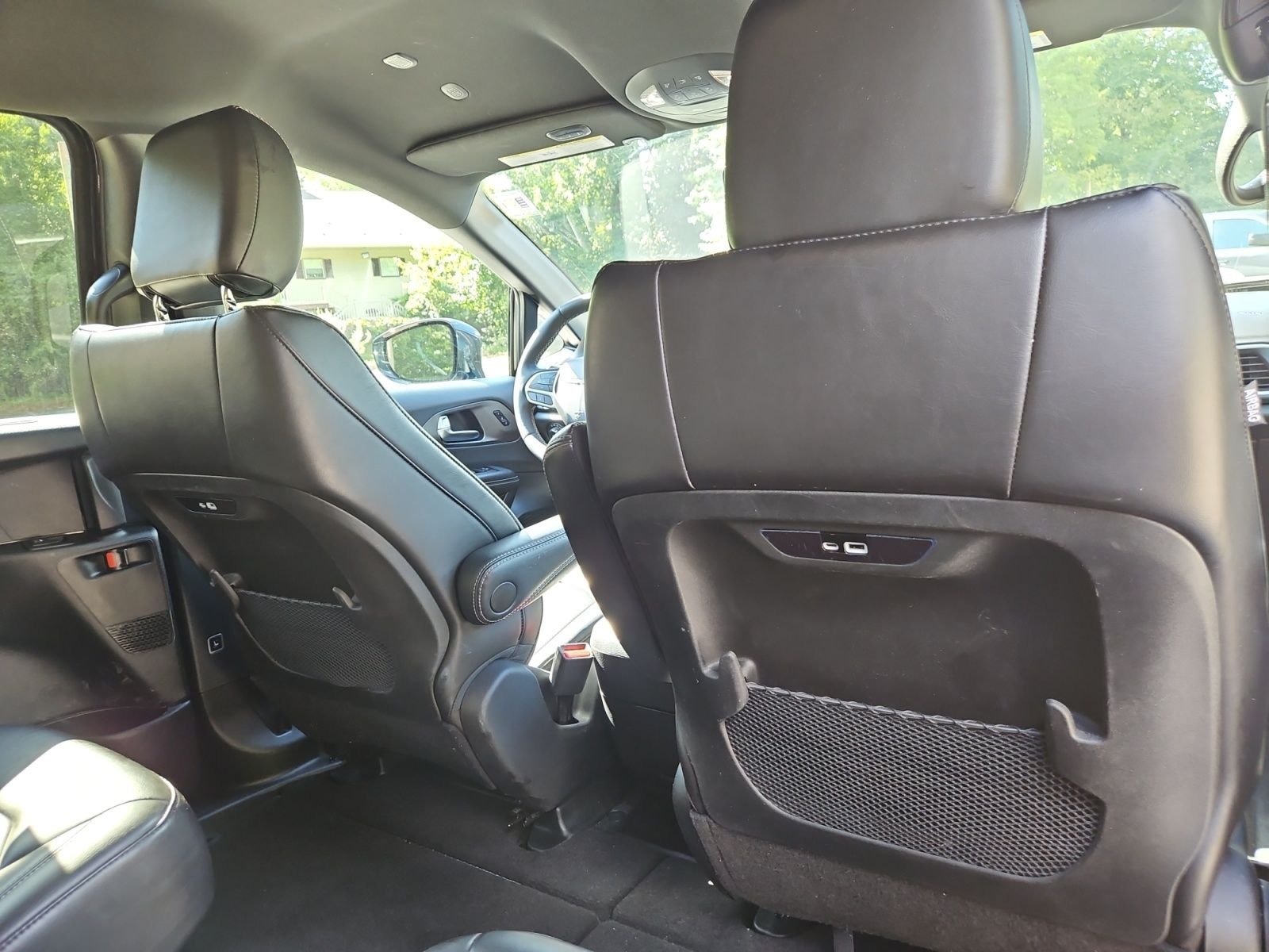 Used 2025 Chrysler Pacifica Select FWD image 18