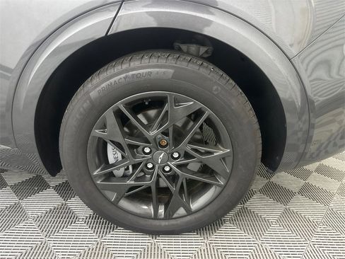 Used 2023 Genesis GV70 2.5T w/ Select Package image 21