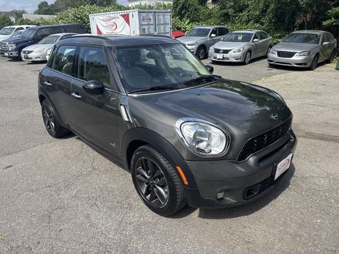 Used 2013 MINI Cooper Countryman S AWD/4WD image 2