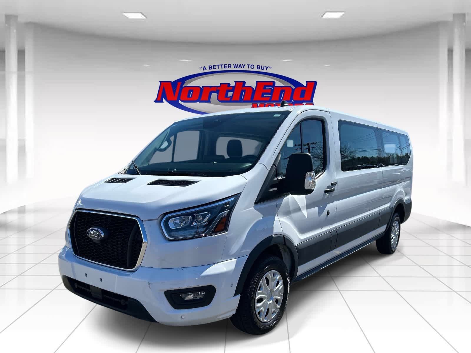 Used 2023 Ford Transit 350 XLT RWD image 2