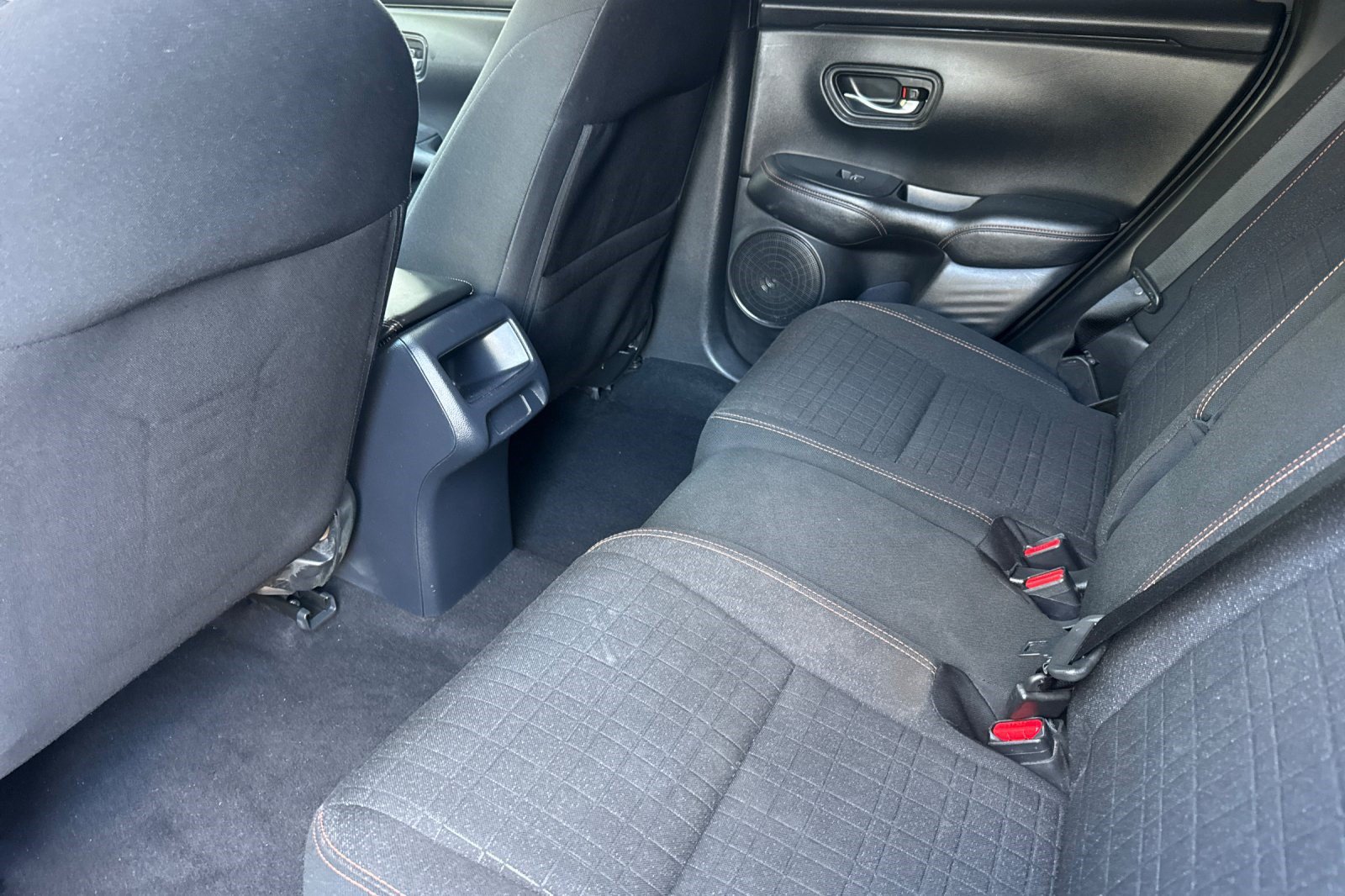 Used 2024 Honda HR-V Sport image 25