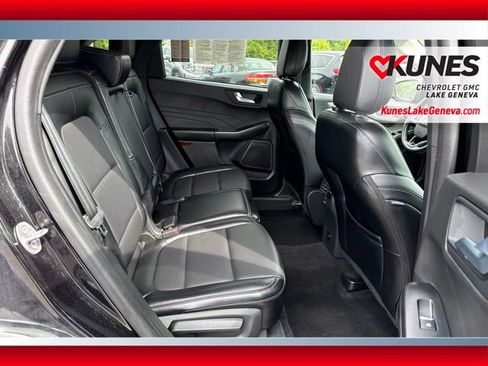 Used 2024 Ford Escape Platinum AWD/4WD image 16