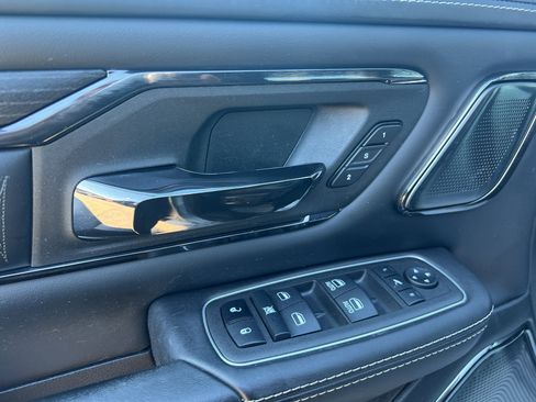 Used 2022 RAM 1500 Limited image 12