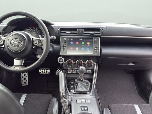 Used 2023 Toyota GR86 Premium image 24