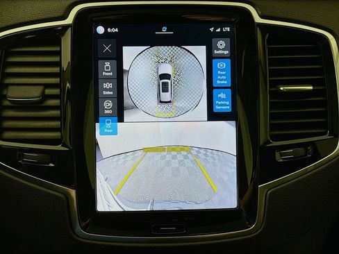 Used 2024 Volvo XC90 B6 Plus w/ Protection Package AWD/4WD image 15