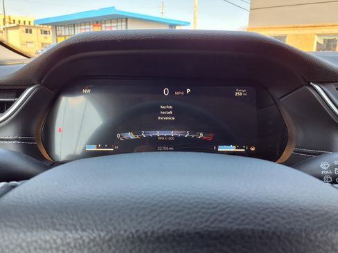 Used 2024 Jeep Grand Cherokee L Laredo w/ Luxury Tech Group I image 17