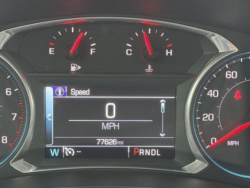 Used 2017 Chevrolet Malibu LT FWD image 20